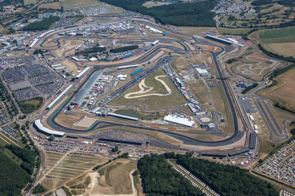 Silverstone renova com a MotoGP até a temporada de 2028